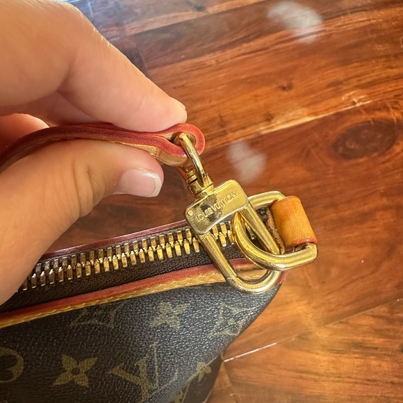 Authentic Louis Vuitton Palermo bag. - Picture 4 of 12